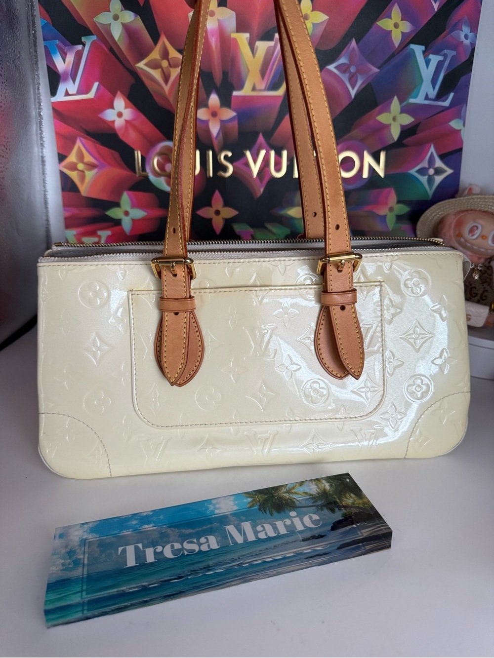 Louis Vuitton Rosewood Avenue Shoulder Bag